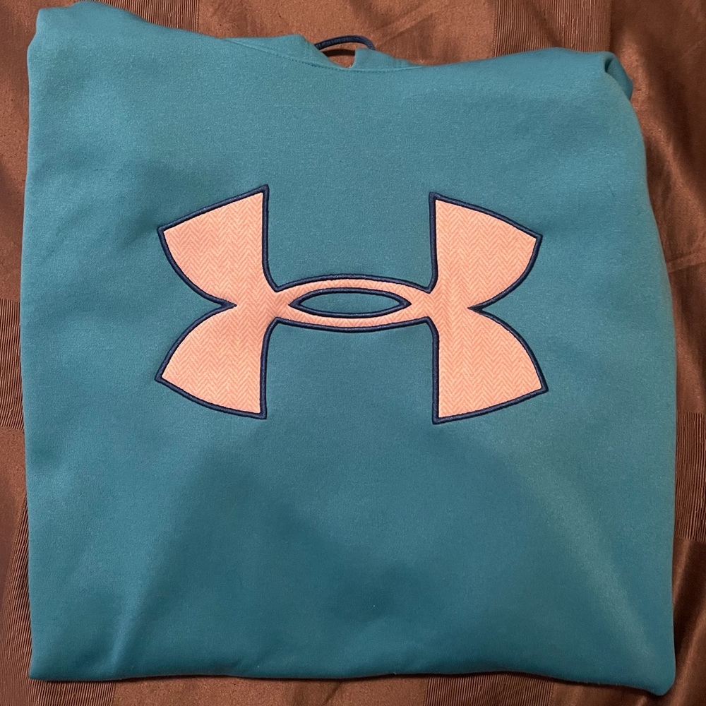 Under Armour Sweatshirt